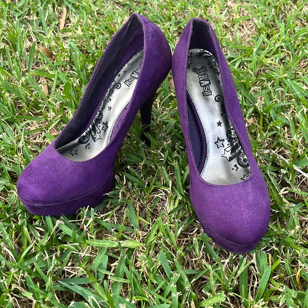 Plum Brash Pumps
